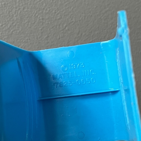 Vintage 70s Mattel Barbie Summer Umbrella & Patio Chairs - Picture 8 of 12